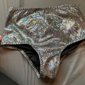 iHeartRaves rave bottoms